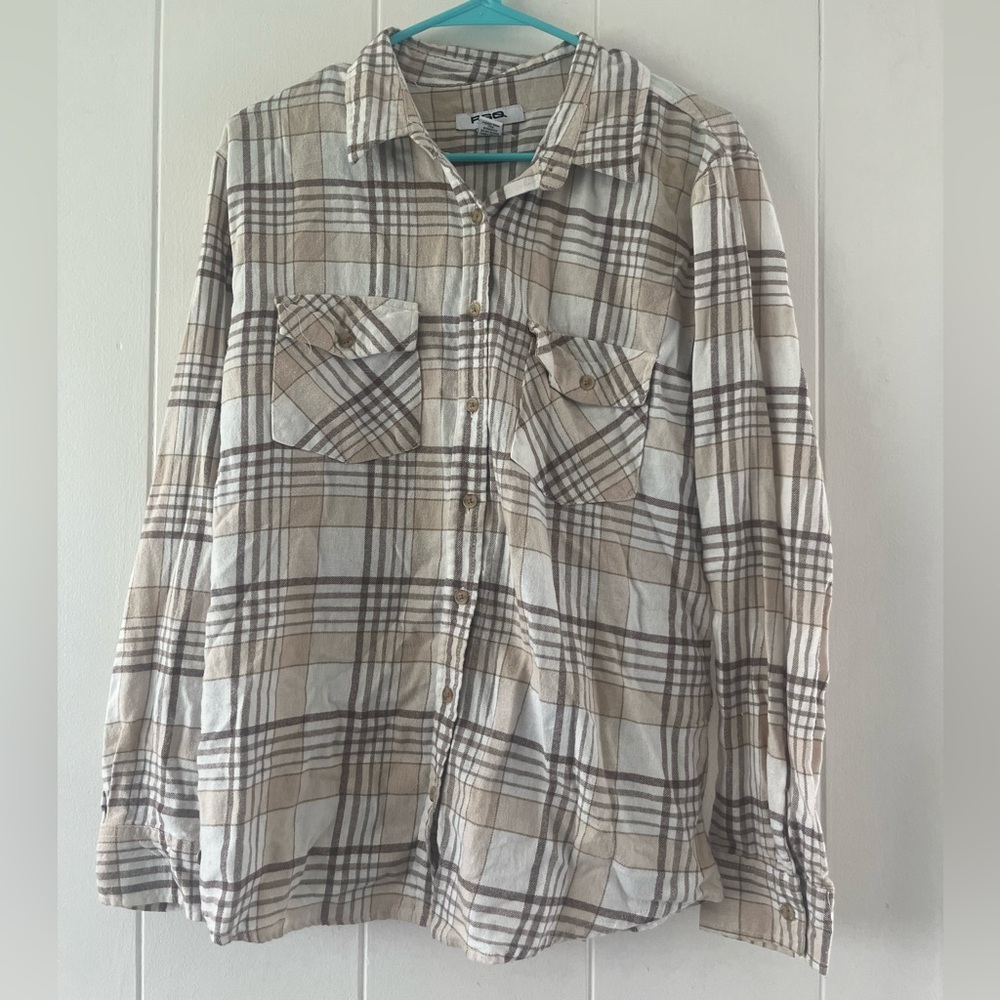 Tillys flannel